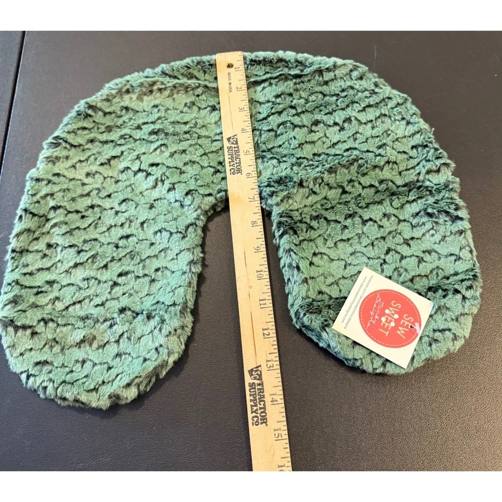 Sew Sweet Minky Designs Neck Pillow Travel Cover Green Plush Luxury Cozy NEW